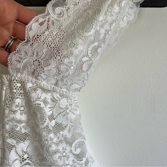 HAH Comin' In Haht Bodysuit in Blanc - Picture 8 of 16